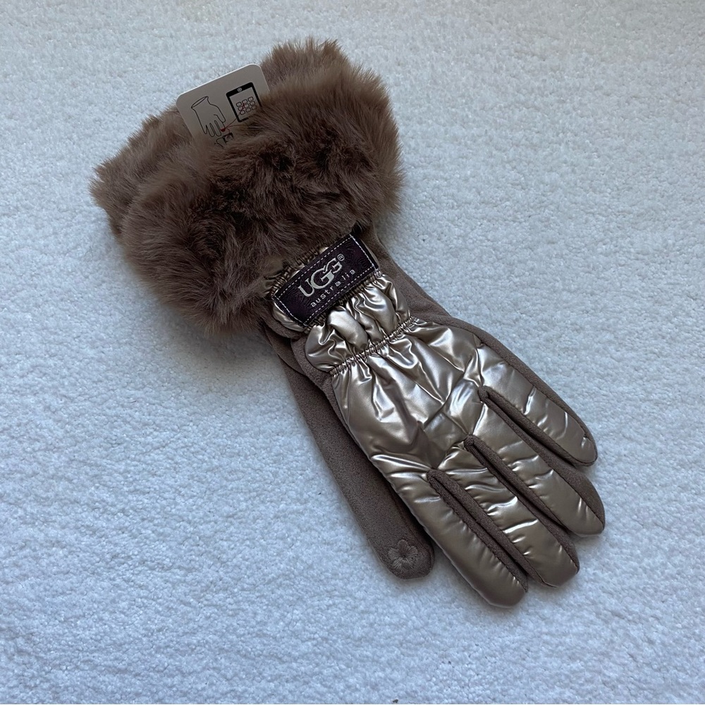 UGG Brown Metallic Faux Fur Tech Gloves